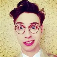 6686体育官网海外作者笑到面瘫