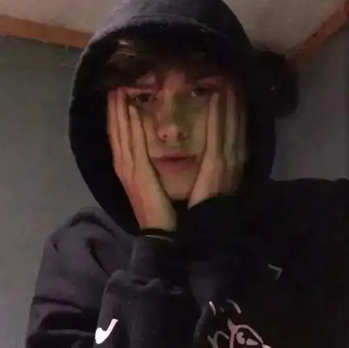 6686体育官网铜牌作者拉我入怀