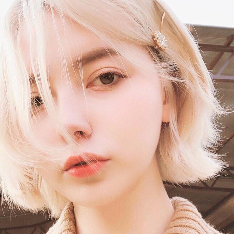 6686体育官网铜牌作者Heather