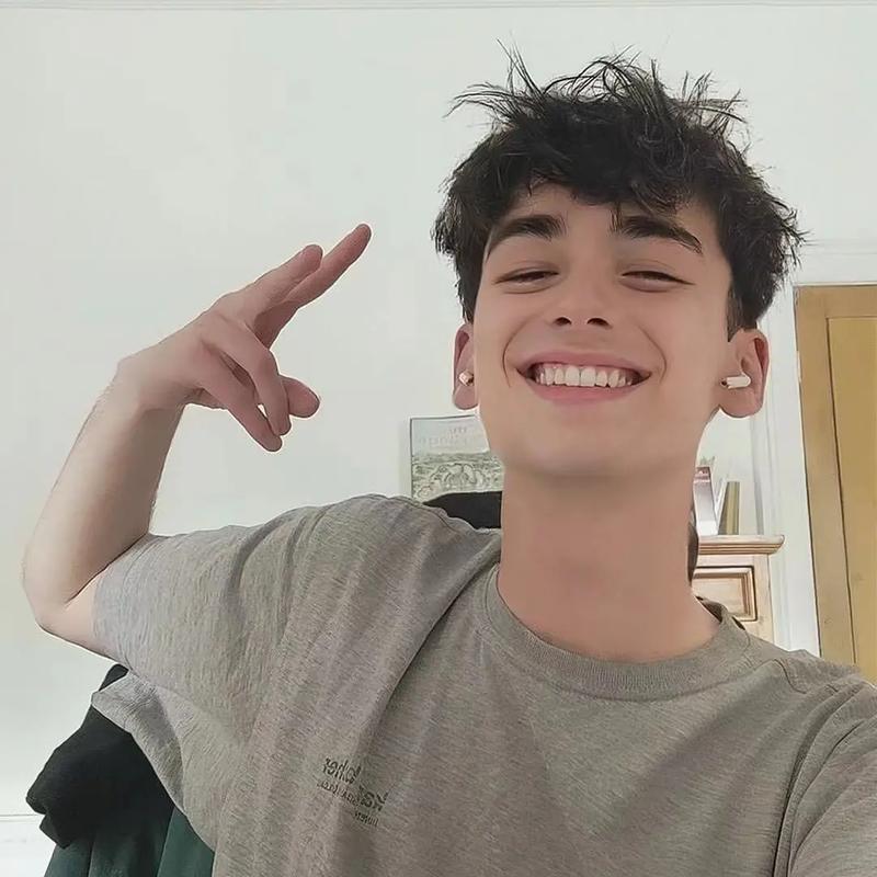 6686体育官网中级作者Uriah