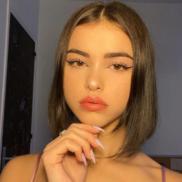 6686体育官网钻石作者Isabelle