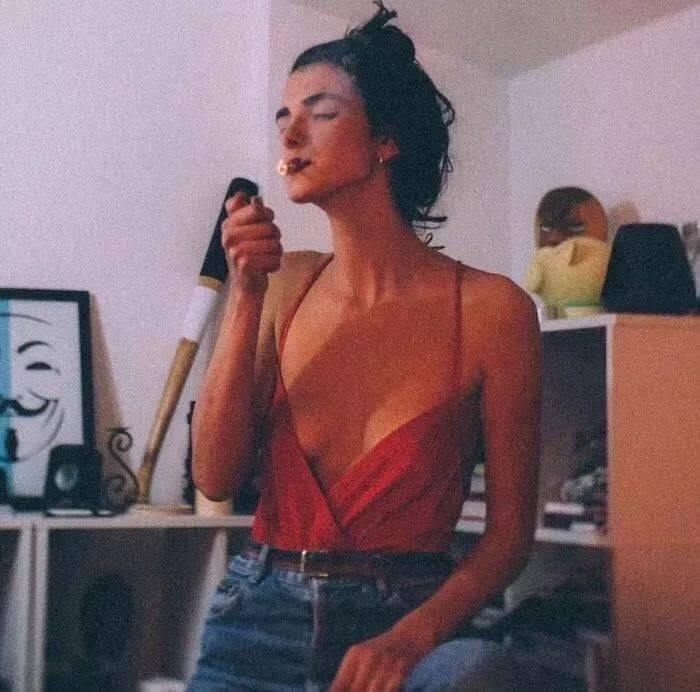 6686体育官网铁牌作者Adrian