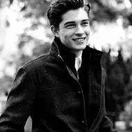 6686体育官网海外作者Giselle