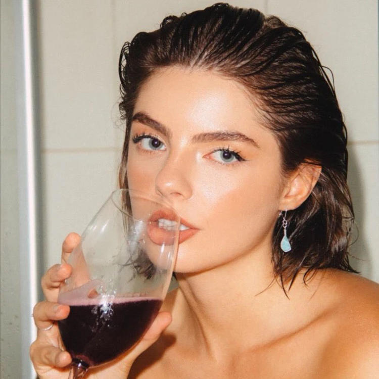 6686体育官网高级作者Axel