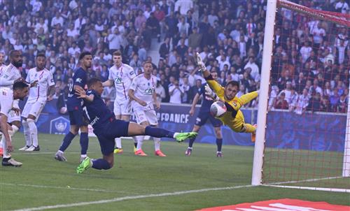 里昂 vs 巴黎圣日耳曼