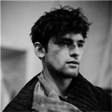 6686体育钻石作者Britta