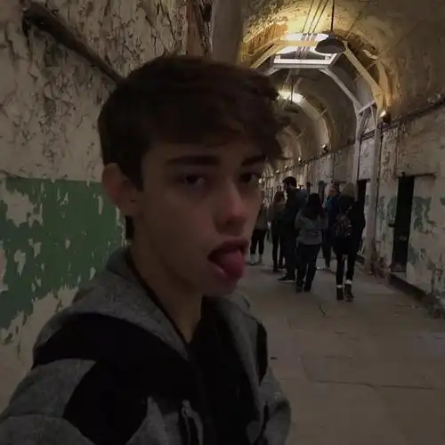 6686体育官方作者Claire